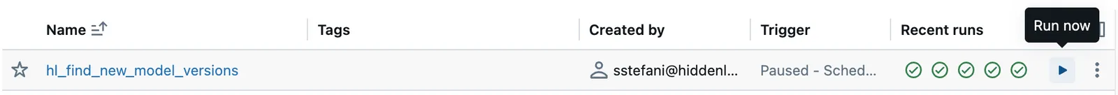 Databricks job runs